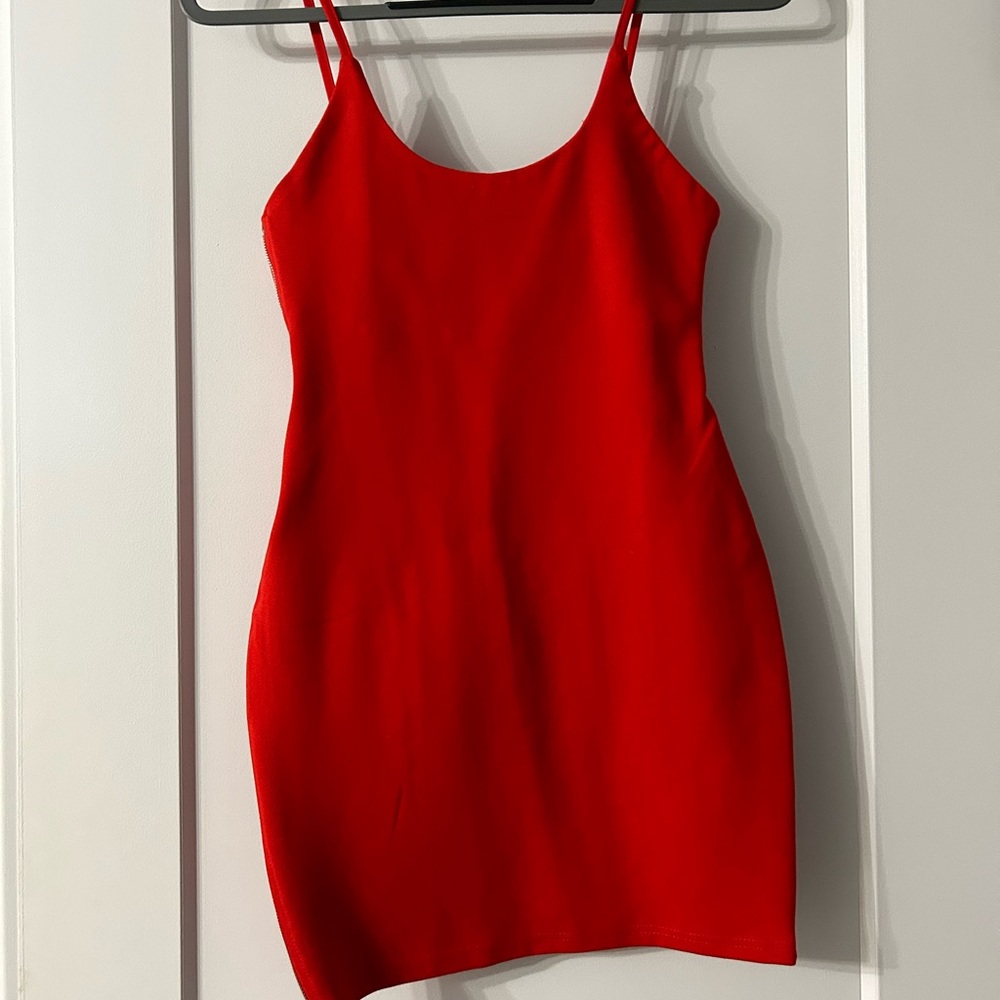 XS red superdown dress